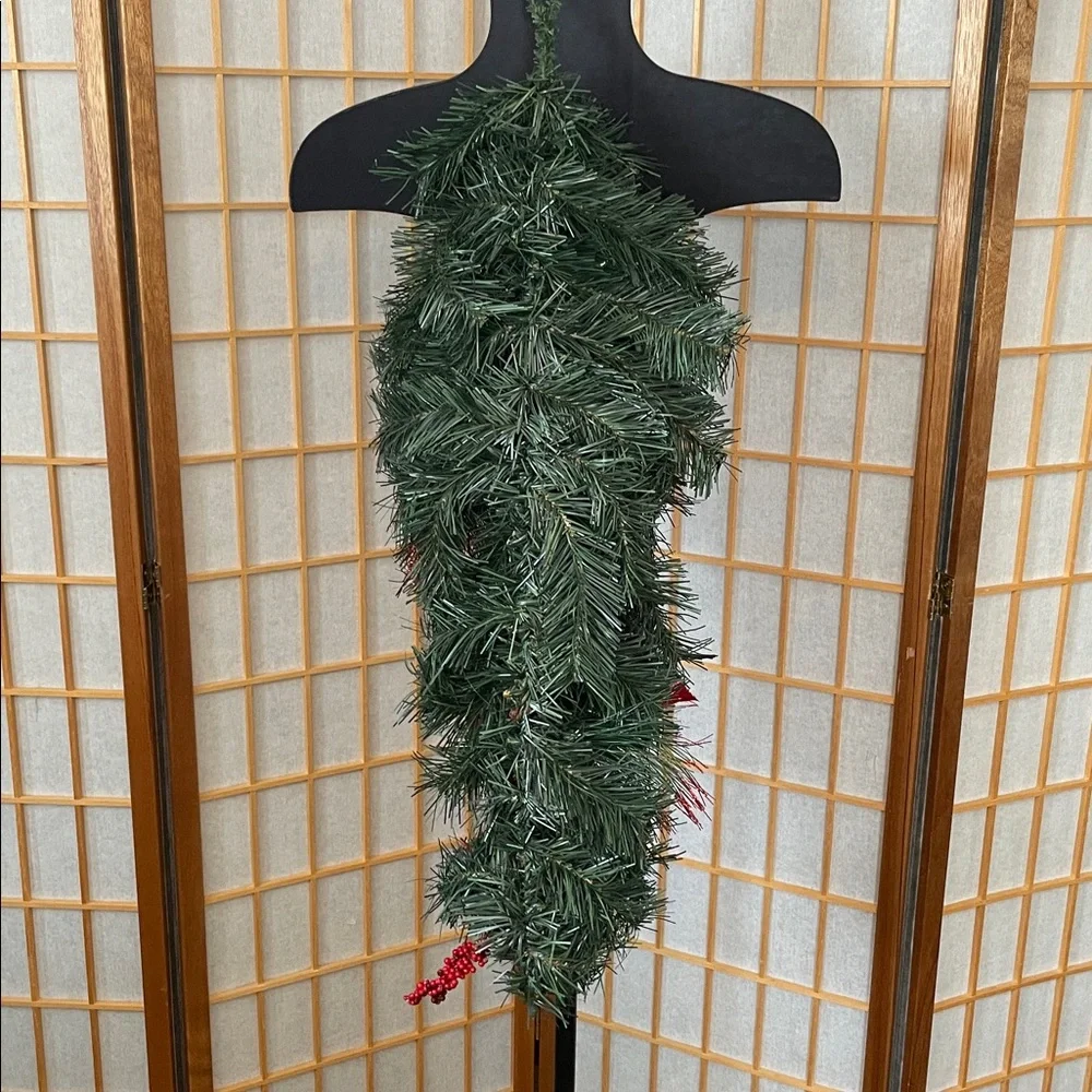 Vintage Festive Red Poinsettia Holiday Garland Shrub Wreath